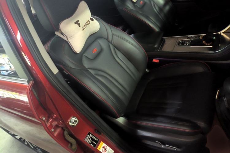 Used CHANGAN CS75 2018 280T Automatic Yazi Model China V Standard Right Front Seat