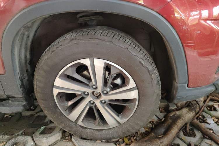 Used CHANGAN CS75 2018 280T Manual Elite Version China V Standard Right Front Wheel Hub