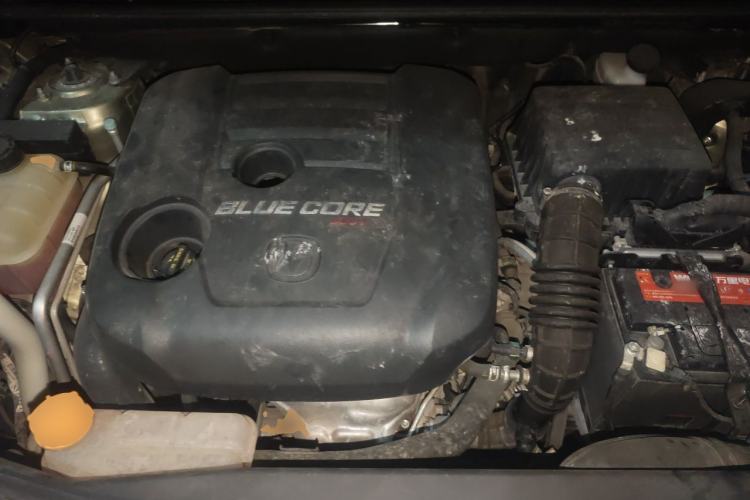 Used CHANGAN CS75 2018 280T Automatic Luxury Edition China V Standard Engine Bay