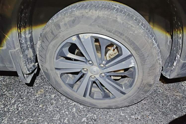Used CHANGAN CS75 2018 280T Automatic Smart Edition China V Standard Right Front Wheel Hub