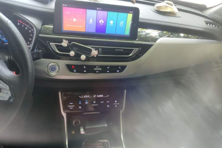 Used CHANGAN CS75 2018 280T Automatic Smart Edition China V Standard Audio And AC Panel