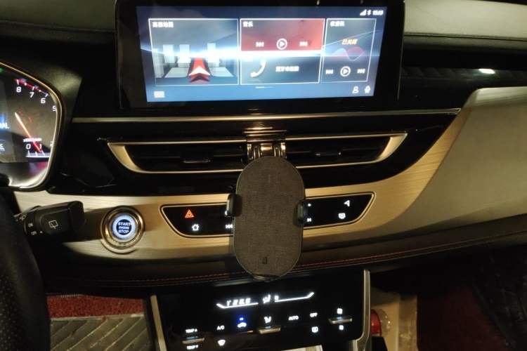Used CHANGAN CS75 2018 280T Automatic Smart Edition China V Standard Audio And AC Panel