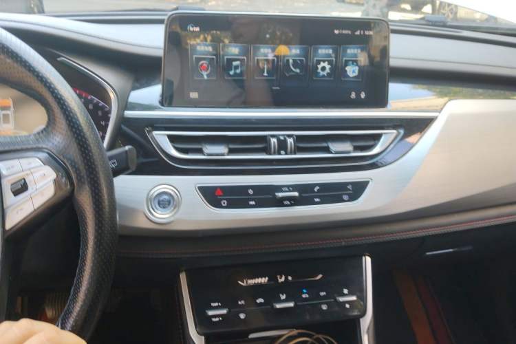 Used CHANGAN CS75 2018 280T Manual Smart Edition China V Standard Audio And AC Panel