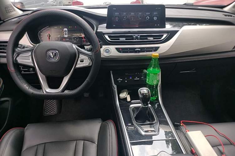 Used CHANGAN CS75 2018 280T Manual Smart Edition China V Standard Center Console