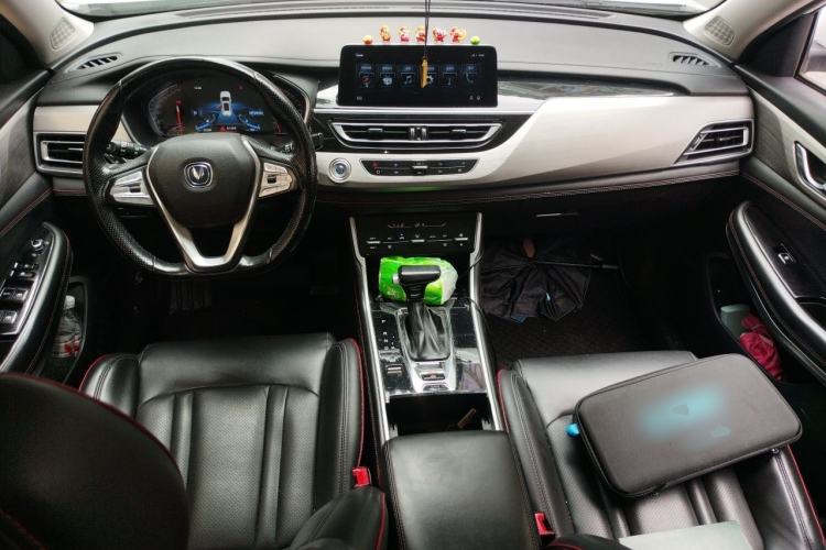 Used CHANGAN CS75 2018 280T Automatic Smart Edition China V-standard Center Console