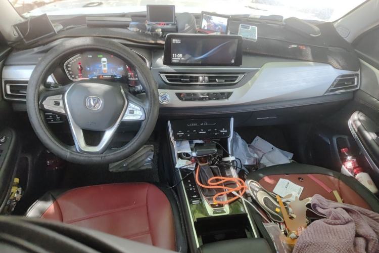 Used CHANGAN CS75 2018 280T Automatic Smart Edition China V-standard Center Console