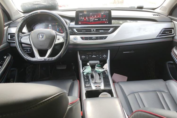 Used CHANGAN CS75 2018 280T Automatic Smart Edition China V Standard Center Console