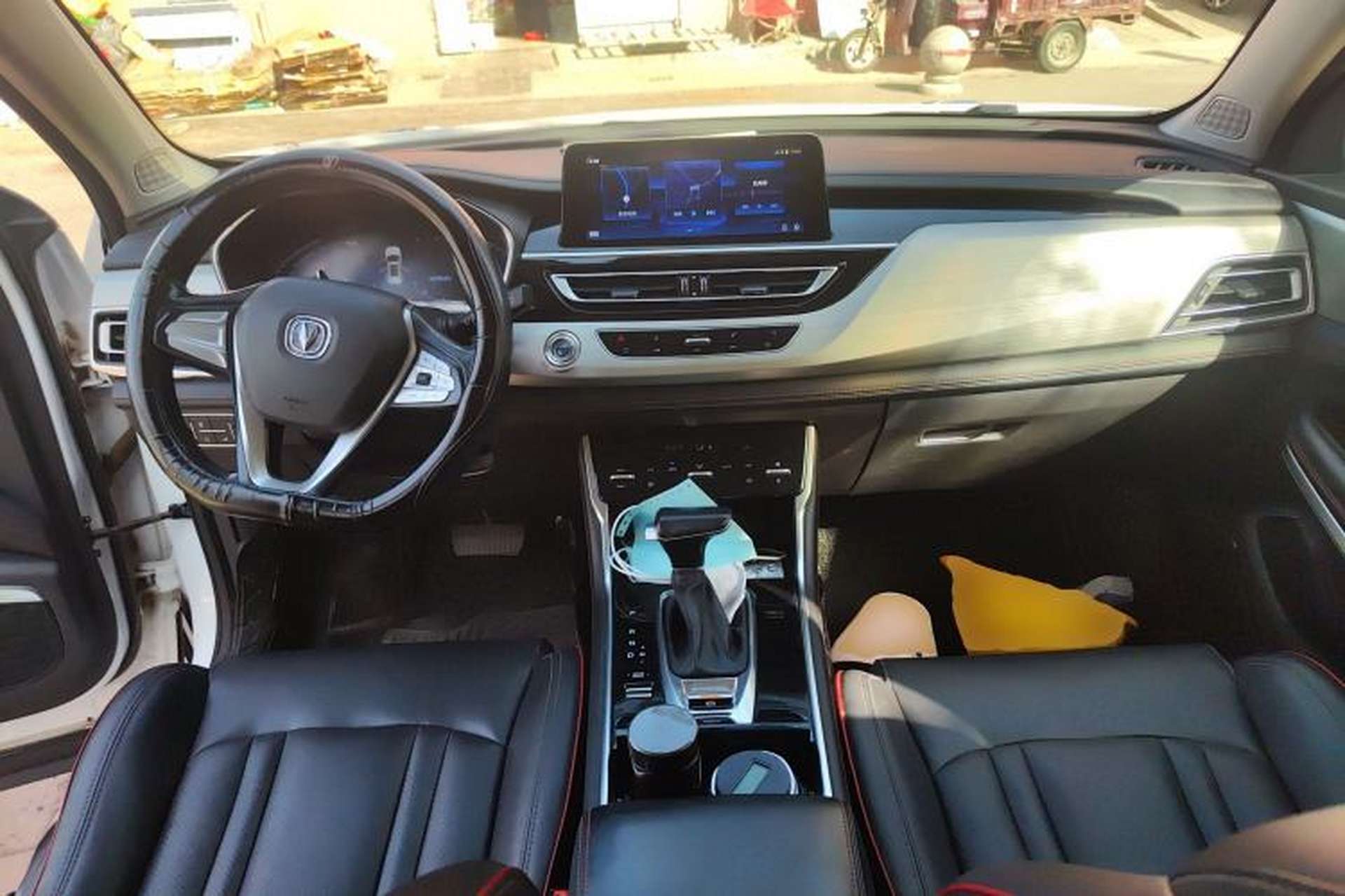 Used CHANGAN CS75 2018 280T Automatic Smart Edition China V Standard Center Console