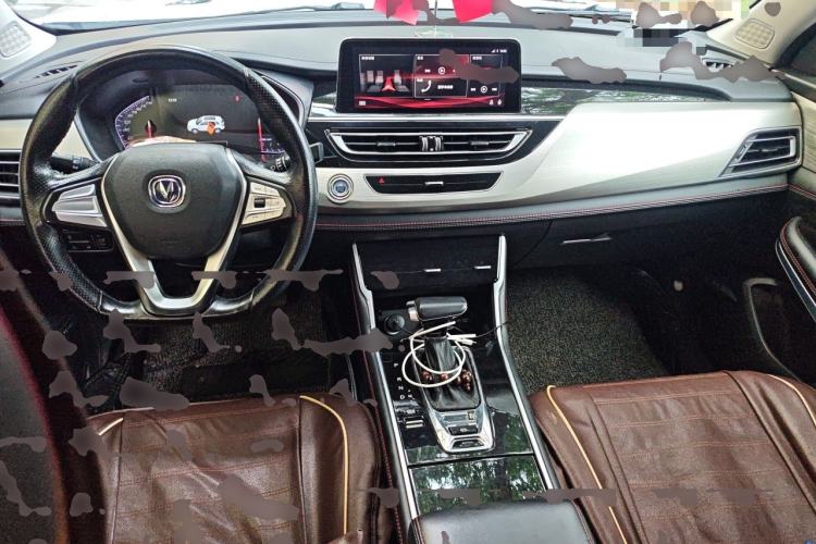 Used CHANGAN CS75 2018 280T Automatic Smart Edition China V Standard Center Console