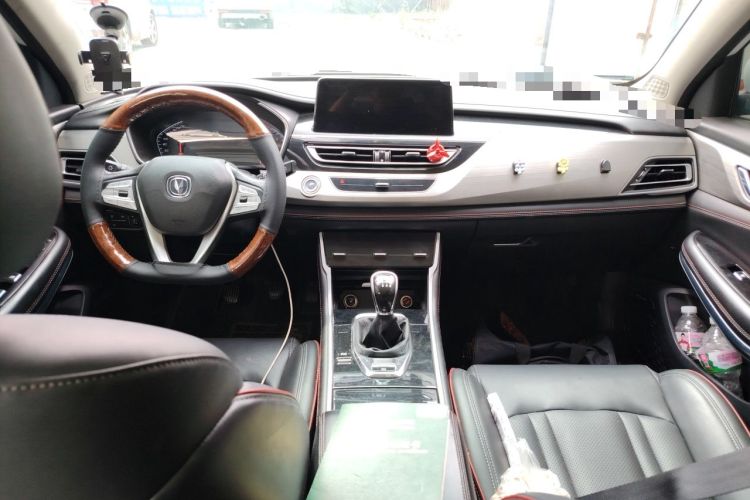 Used CHANGAN CS75 2018 280T Manual Elite Version China V Standard Center Console