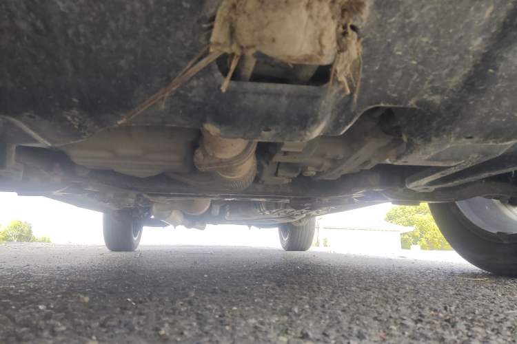 Used CHANGAN CS75 2018 1.8T Automatic 4x4 Zhiyao Model China V Emission Standard Chassis Front