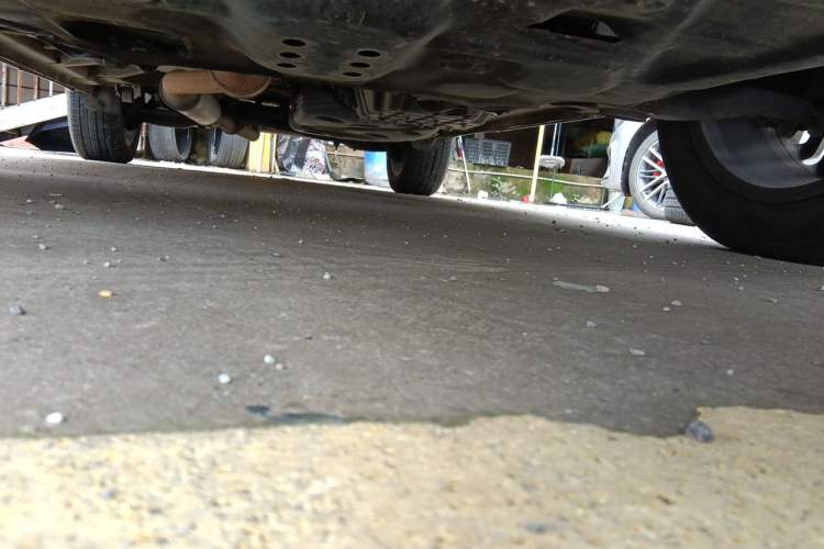 Used CHANGAN CS75 2018 280T Automatic Yazi Model China V Standard Chassis Front