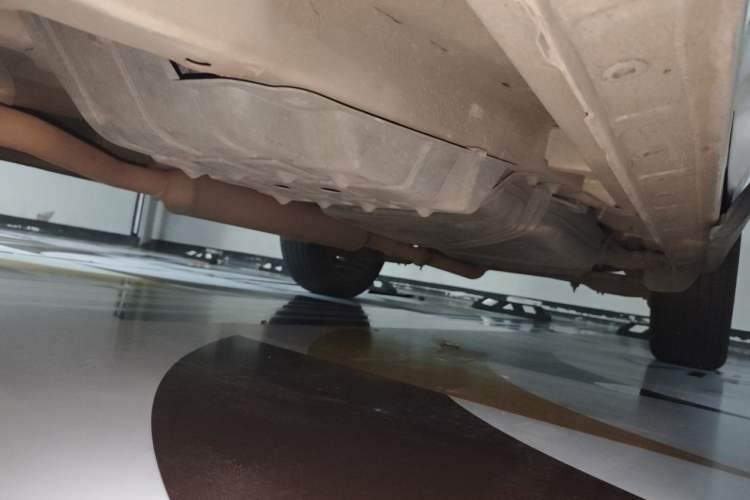 Used CHANGAN CS75 2018 280T Automatic Yazi Model China V Standard Chassis Front Left