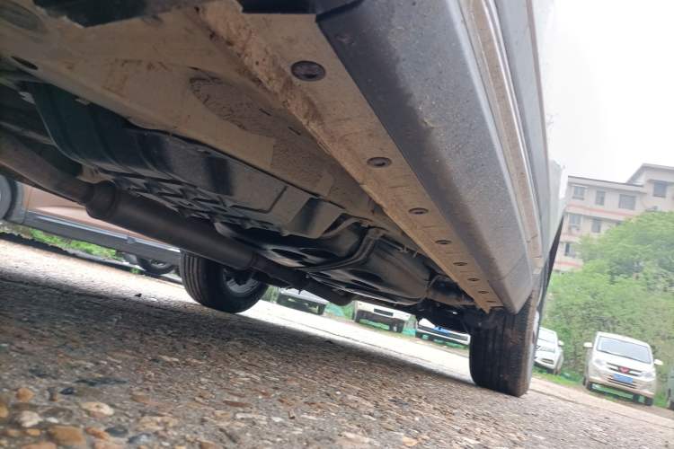 Used CHANGAN CS75 2018 280T Automatic Smart Edition China V-standard Chassis Front Left