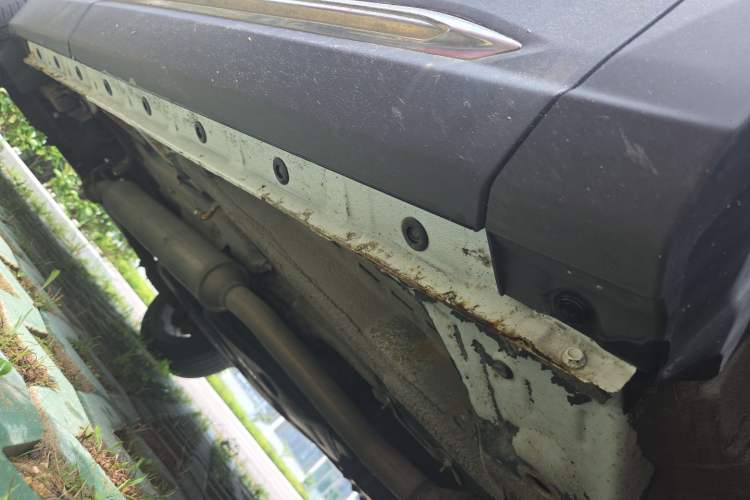 Used CHANGAN CS75 2018 280T Automatic Smart Edition China V-standard Chassis Front Right