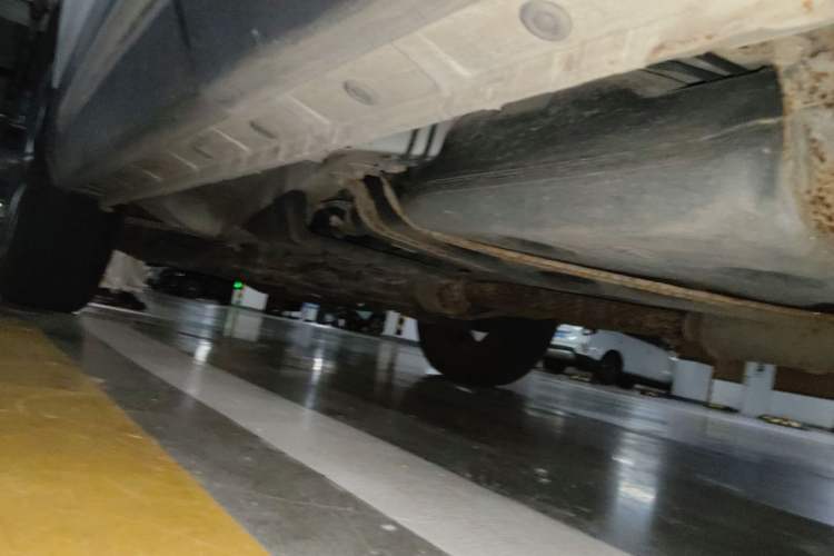 Used CHANGAN CS75 2018 280T Automatic Smart Edition China V-standard Chassis Rear Left