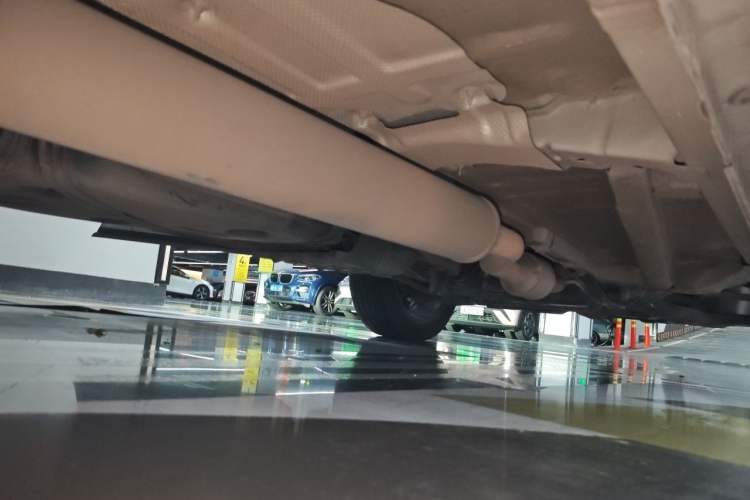 Used CHANGAN CS75 2018 280T Automatic Yazi Model China V Standard Chassis Rear Right