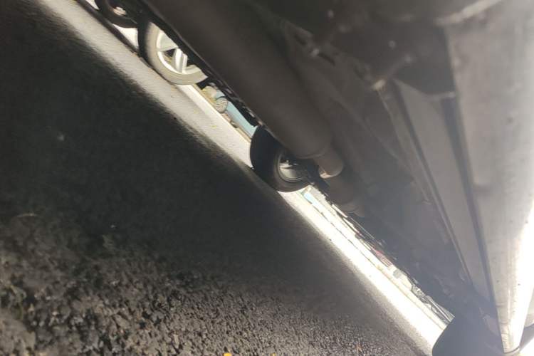 Used CHANGAN CS75 2018 280T Automatic Smart Edition China V-standard Chassis Rear Right