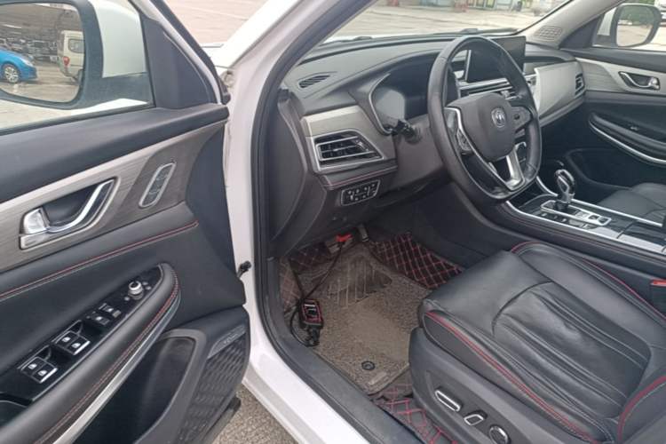 Used CHANGAN CS75 2018 280T Automatic Luxury Edition China V Standard Driver Seat