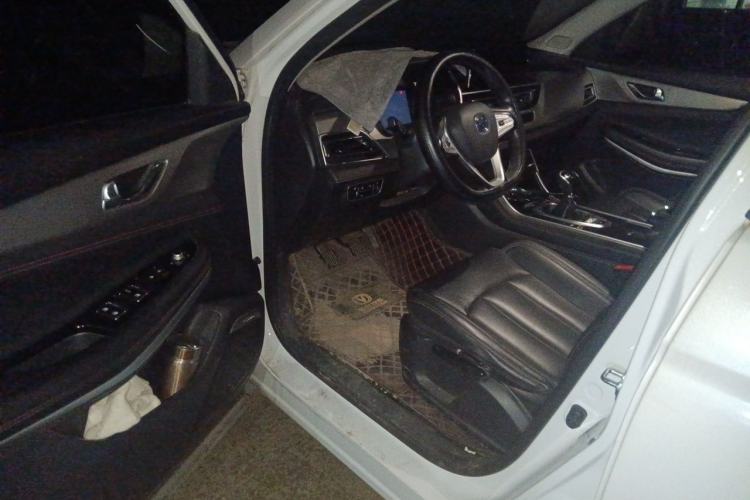 Used CHANGAN CS75 2018 280T Manual Elite Version China V Standard Driver Seat