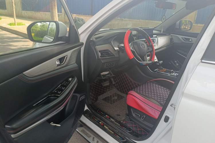 Used CHANGAN CS75 2018 280T Automatic Smart Edition China V-standard Driver Seat