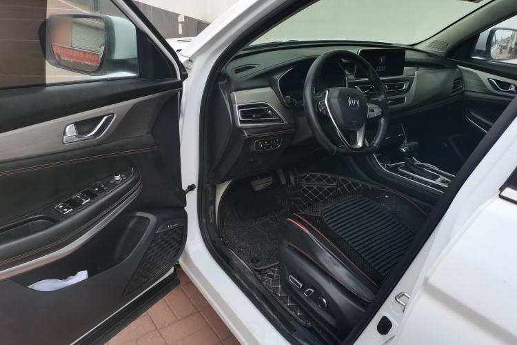 Used CHANGAN CS75 2018 280T Automatic Smart Model China V Standard Driver Seat