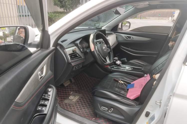 Used CHANGAN CS75 2018 280T Automatic Smart Edition China V-standard Driver Seat