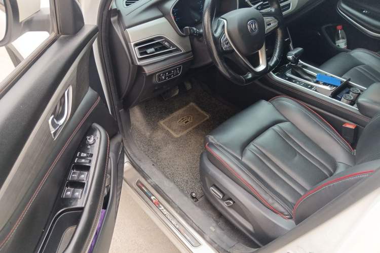 Used CHANGAN CS75 2018 280T Automatic Smart Edition China V-standard Driver Seat