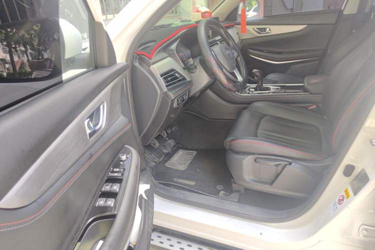 Used CHANGAN CS75 2018 280T Manual Elite Version China V Standard Driver Seat