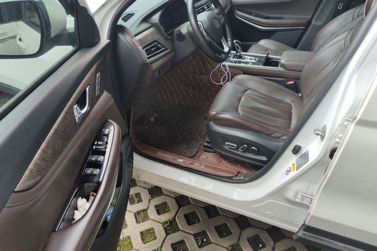 Used CHANGAN CS75 2018 280T Automatic Luxury Edition China V Standard Driver Seat