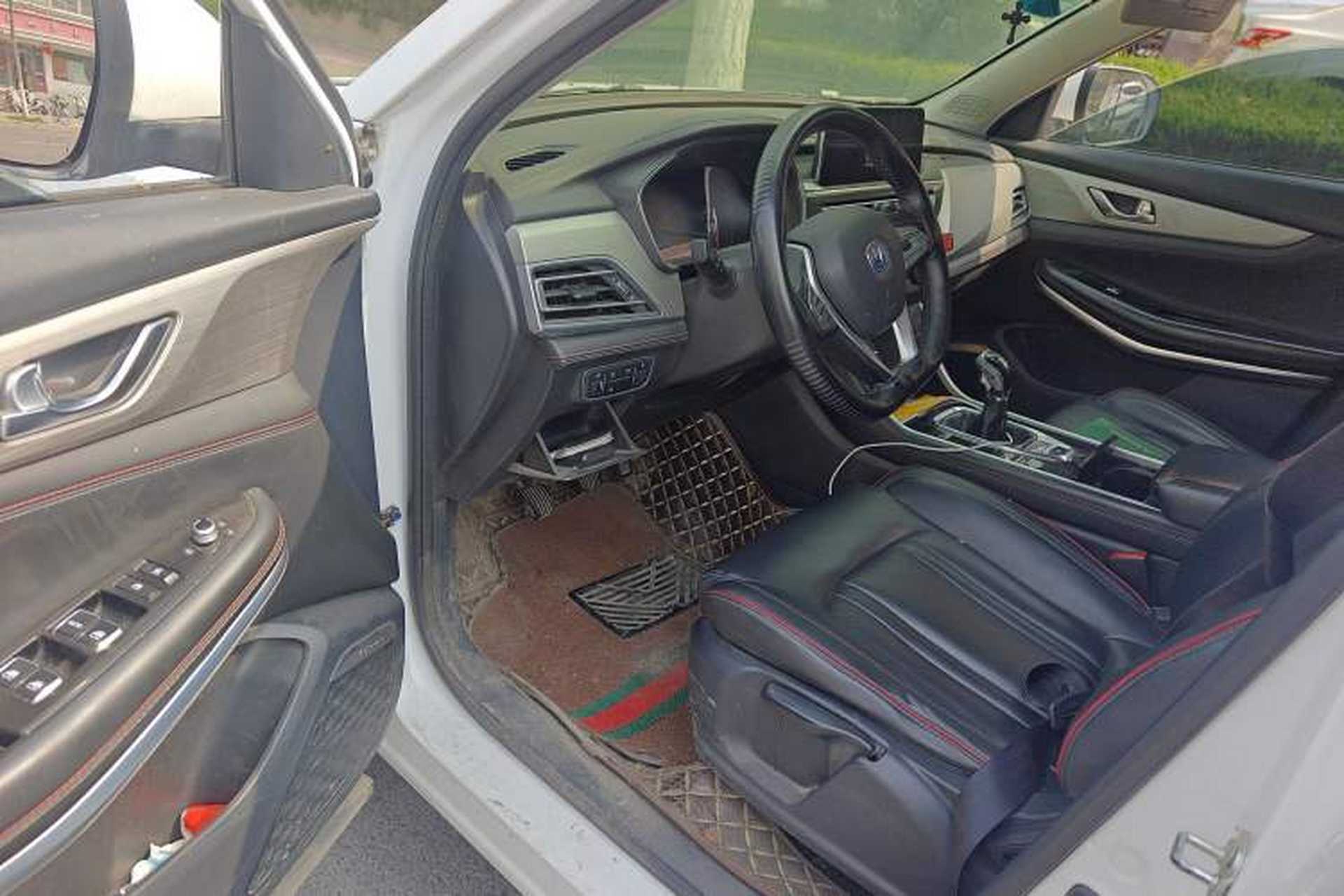 Used CHANGAN CS75 2018 280T Manual Elite Version China V Standard Driver Seat