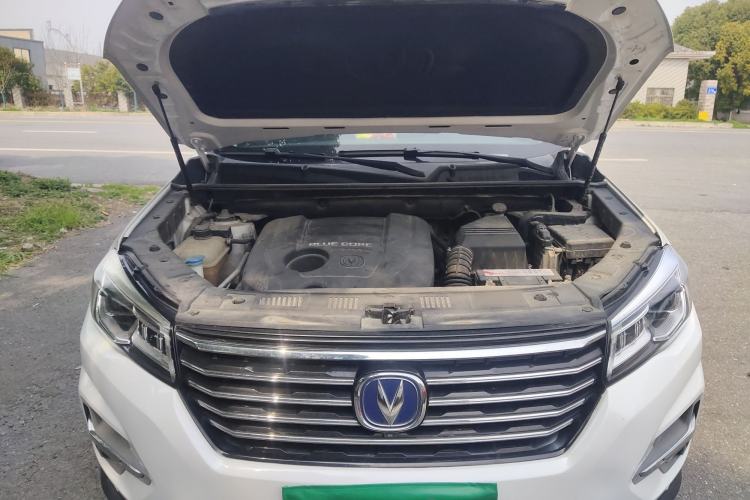 Used CHANGAN CS75 2018 1.8T Automatic 4x4 Zhiyao Model China V Emission Standard Engine Bay