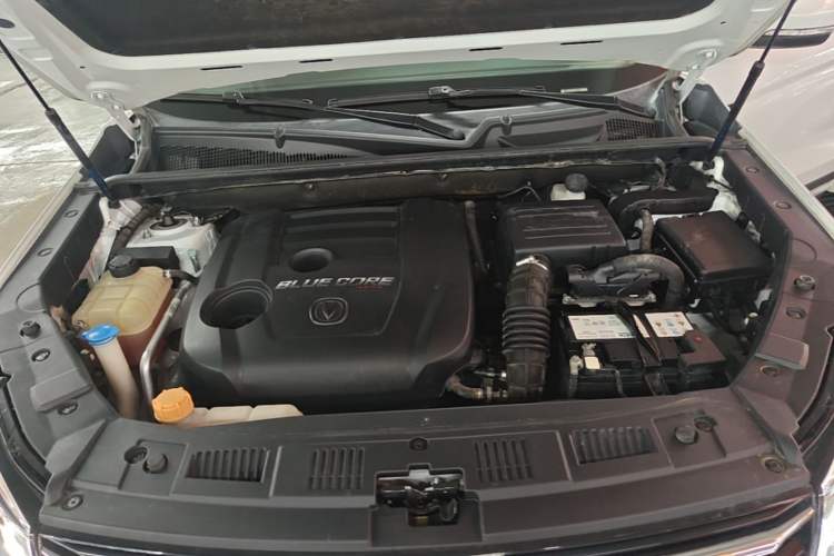 Used CHANGAN CS75 2018 280T Automatic Smart Edition China V-standard Engine Bay