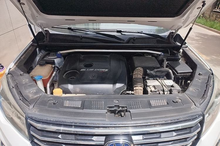 Used CHANGAN CS75 2018 280T Automatic Smart Edition China V-standard Engine Bay