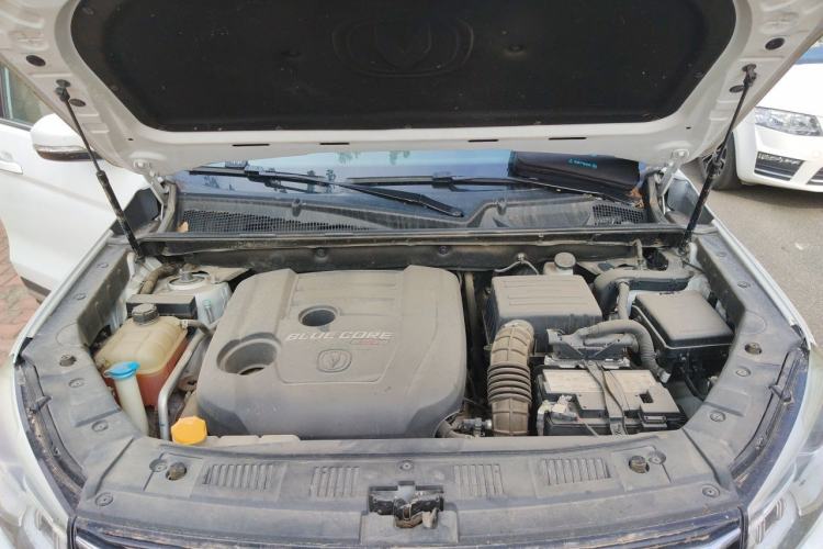 Used CHANGAN CS75 2018 280T Automatic Smart Edition China V Standard Engine Bay