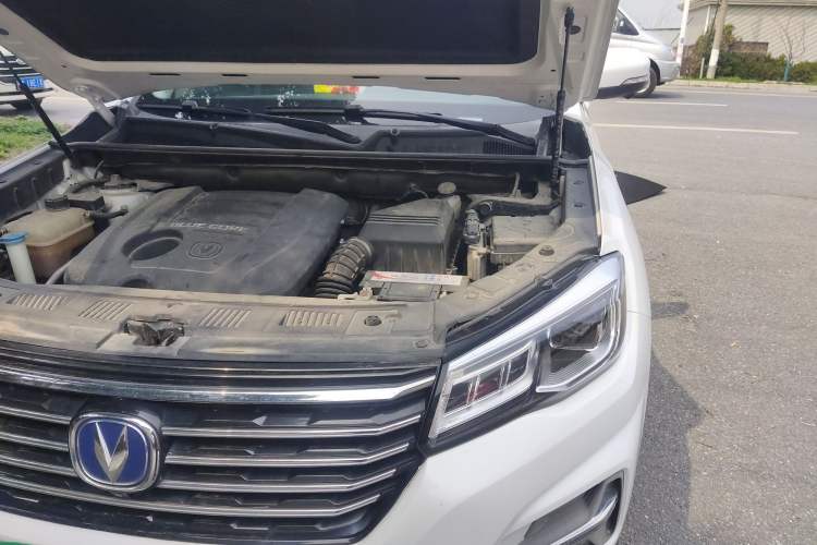 Used CHANGAN CS75 2018 1.8T Automatic 4x4 Zhiyao Model China V Emission Standard Engine Bay Left