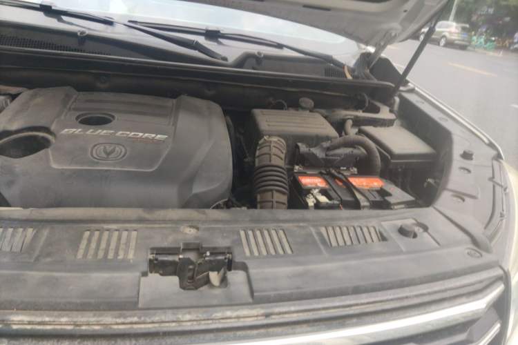 Used CHANGAN CS75 2018 280T Automatic Smart Edition China V-standard Engine Bay Left