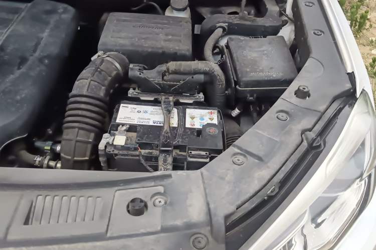 Used CHANGAN CS75 2018 280T Automatic Smart Edition China V-standard Engine Bay Left