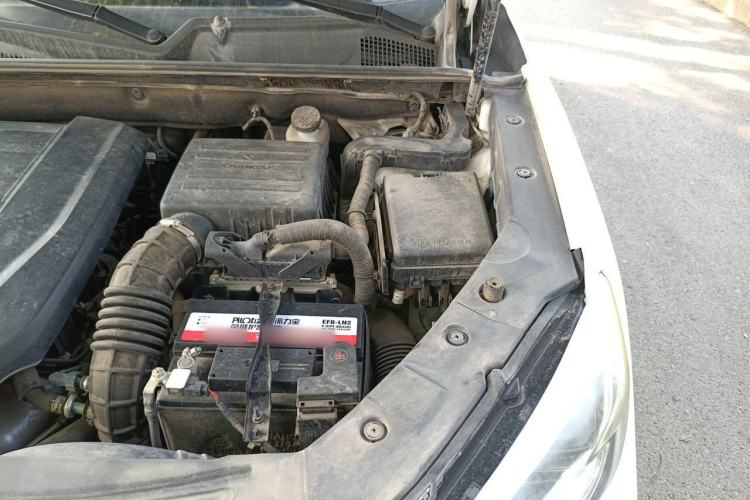 Used CHANGAN CS75 2018 280T Automatic Smart Edition China V-standard Engine Bay Left