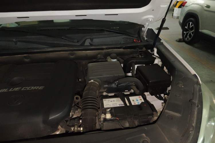 Used CHANGAN CS75 2018 280T Manual Yazi Trim Level China V Standard Engine Bay Left