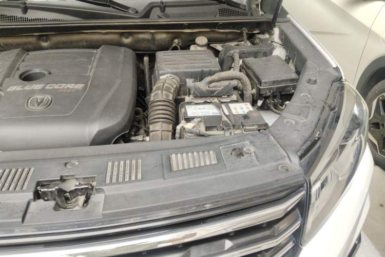 Used CHANGAN CS75 2018 280T Automatic Smart Edition China V-standard Engine Bay Left