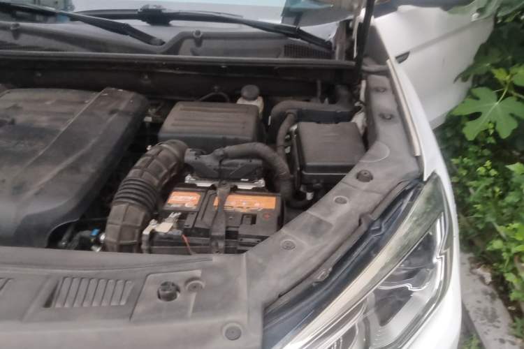 Used CHANGAN CS75 2018 280T Automatic Smart Model China V Standard Engine Bay Left