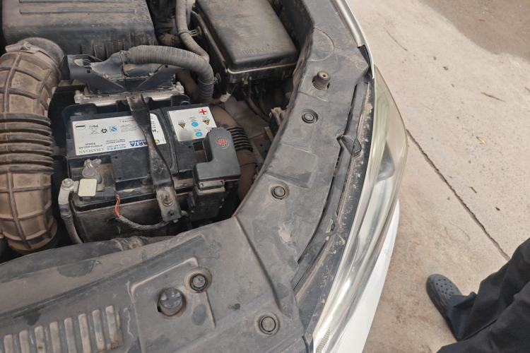 Used CHANGAN CS75 2018 280T Automatic Smart Edition China V-standard Engine Bay Left