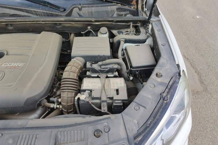 Used CHANGAN CS75 2018 280T Automatic Smart Edition China V Standard Engine Bay Left