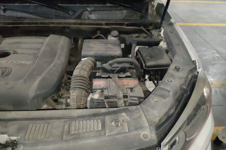 Used CHANGAN CS75 2018 280T Automatic Smart Edition China V-standard Engine Bay Left