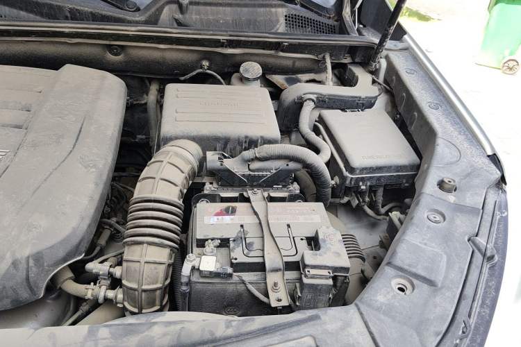 Used CHANGAN CS75 2018 280T Manual Elite Version China V Standard Engine Bay Left