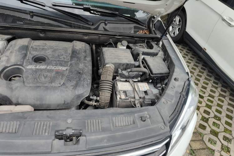 Used CHANGAN CS75 2018 280T Automatic Luxury Edition China V Standard Engine Bay Left