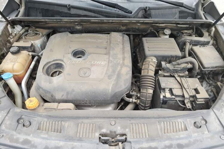 Used CHANGAN CS75 2018 280T Automatic Smart Edition China V-standard Engine Bay