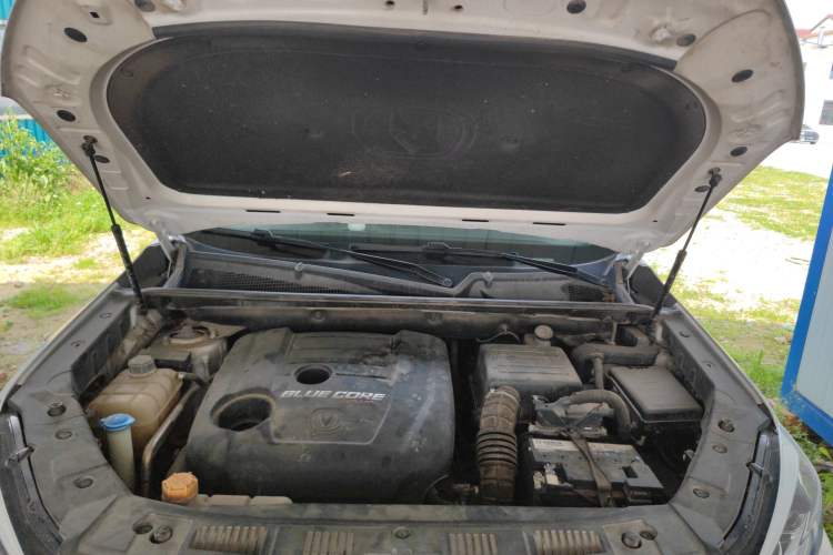 Used CHANGAN CS75 2018 280T Automatic Smart Edition China V-standard Engine Bay