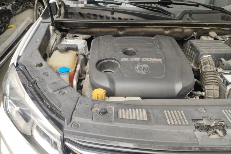 Used CHANGAN CS75 2018 280T Automatic Smart Edition China V-standard Engine Bay Right